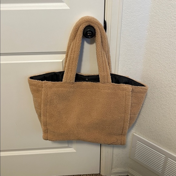 Victoria’s Secret Fuzzy Tan Colored Arm/Shoulder Bag - Picture 2 of 7